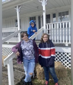 Students posing on entry event scavenger hunt of Fayette County